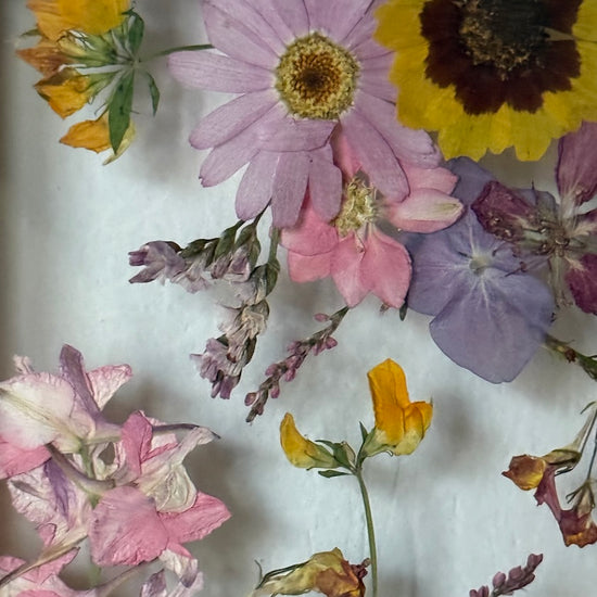 Když obě strany rostou a dotýkají se