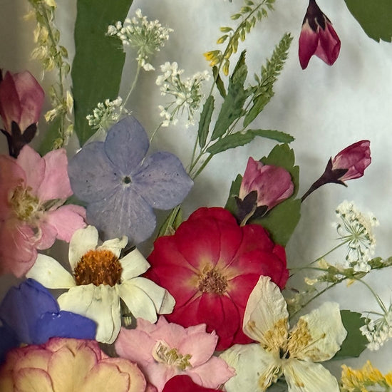 Rozverně střapatý