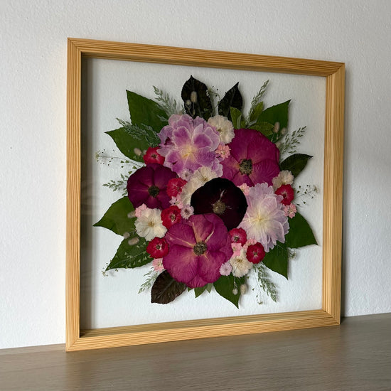 Vášeň v květech ukrytá