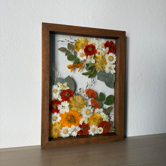 Jantarový květinový rozrost